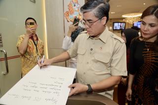 Menaker Yassierli Tekankan Penempatan Magang Harus Sesuai Latar Belakang Pendidikan